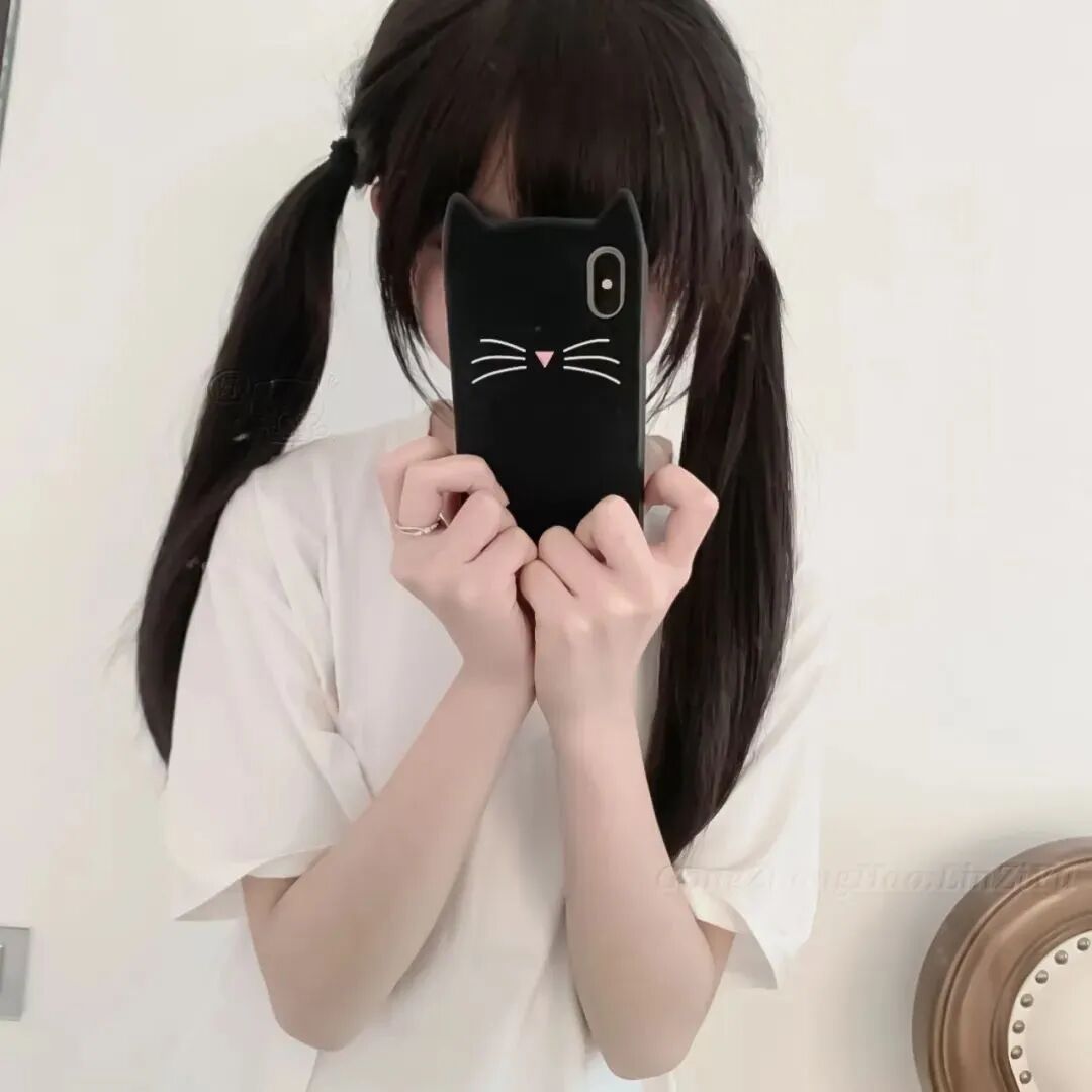 自拍手机少萝女生头像