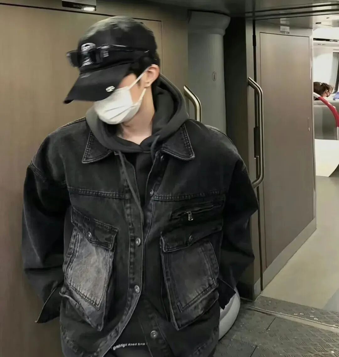 痞帅不露脸男生头像