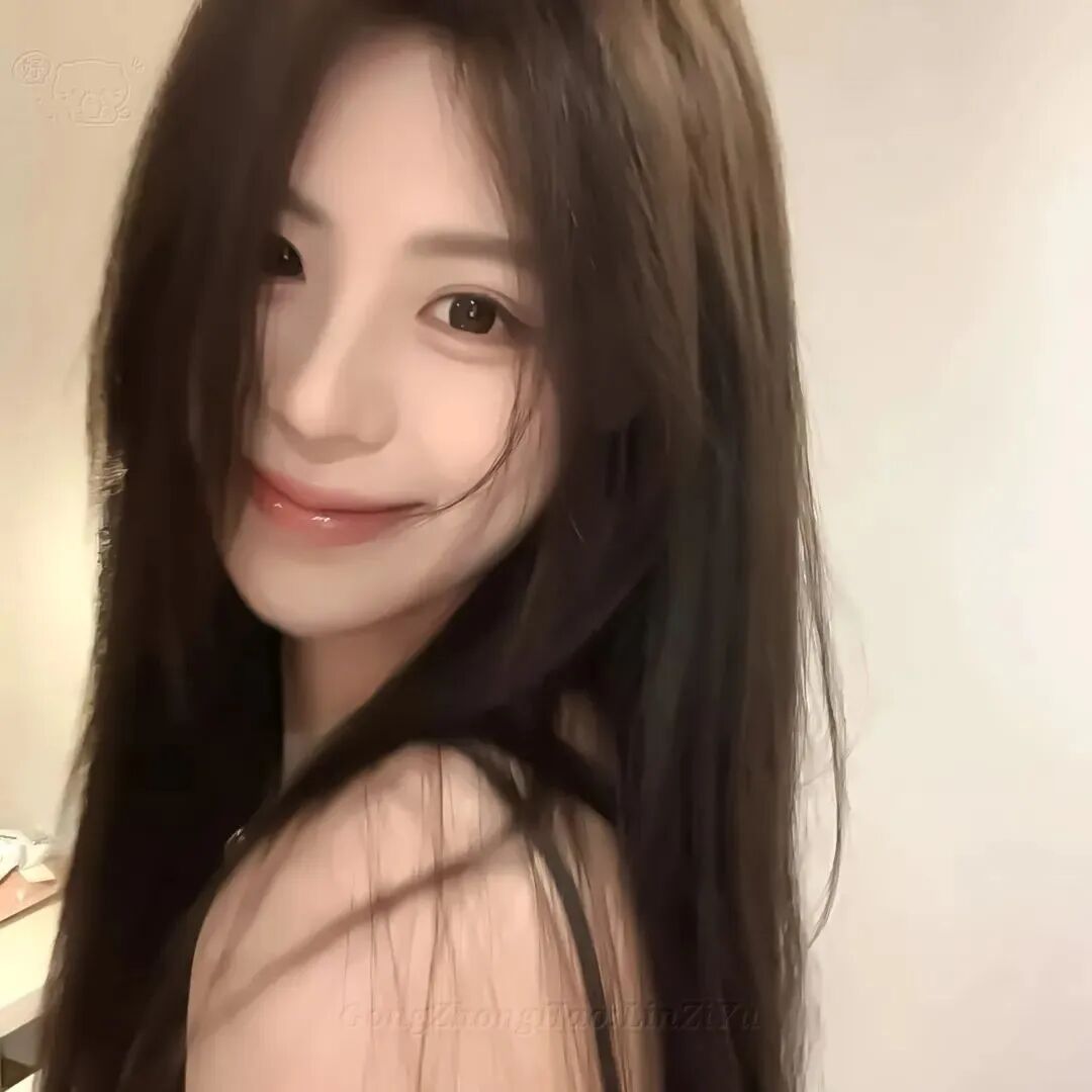 爱笑温柔女生头像