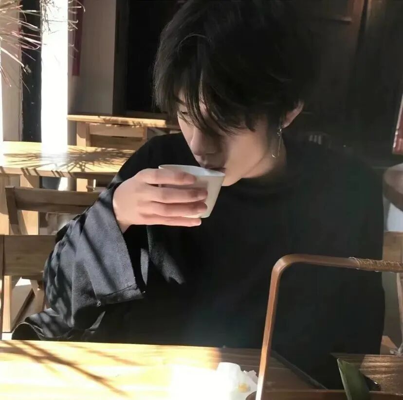 痞帅男生头像