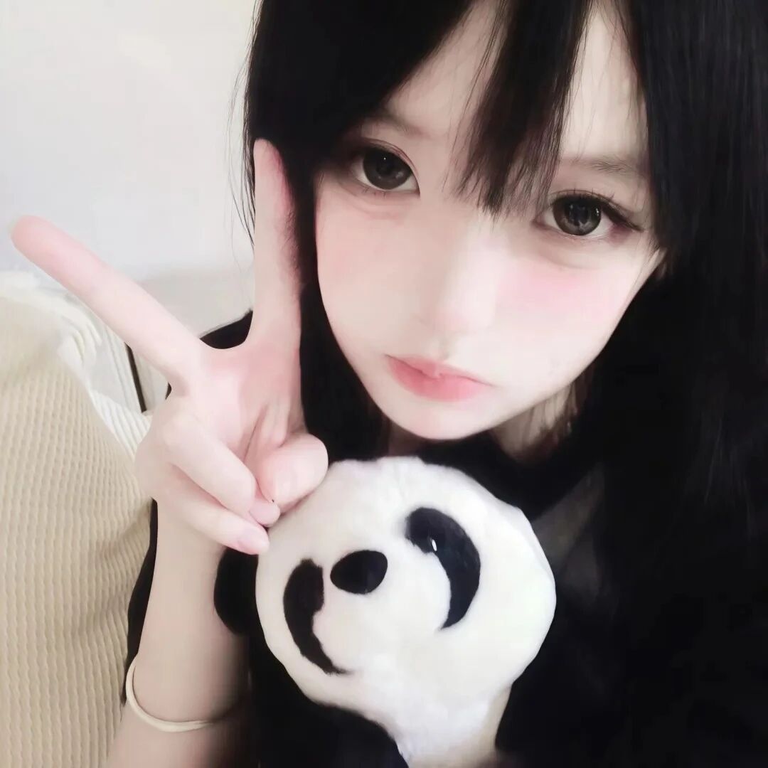 剪刀手少萝女生头像