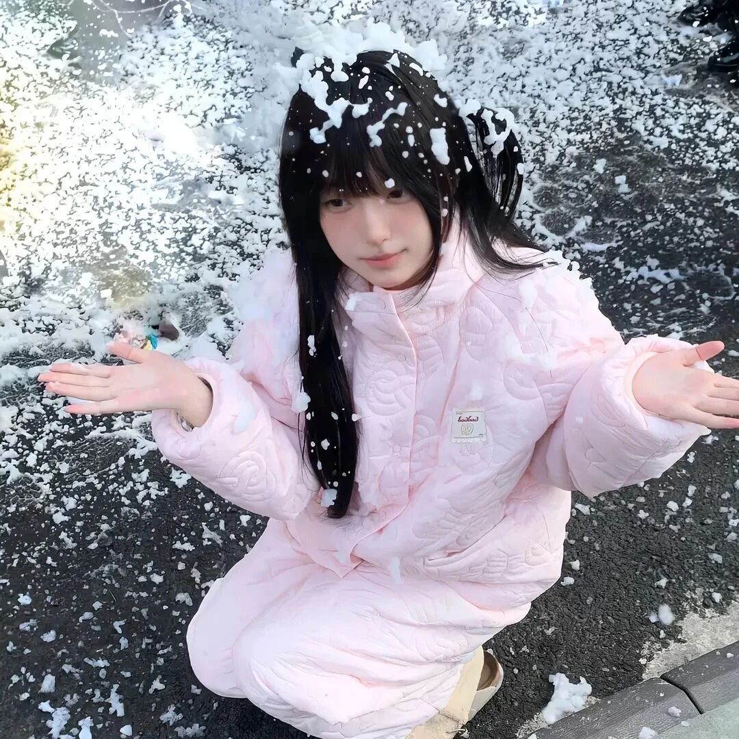 冬天温柔女生头像