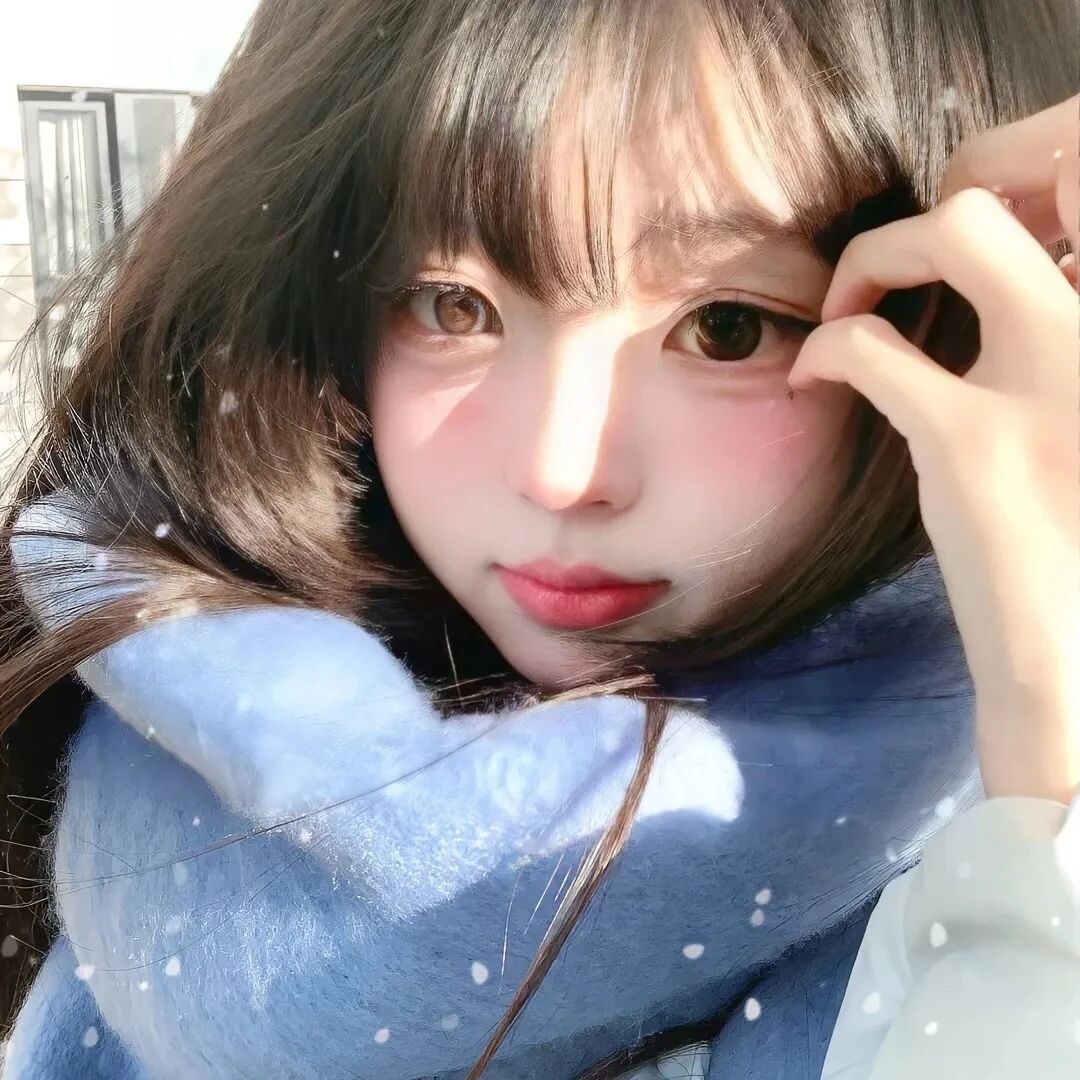 冬天小众女生头像