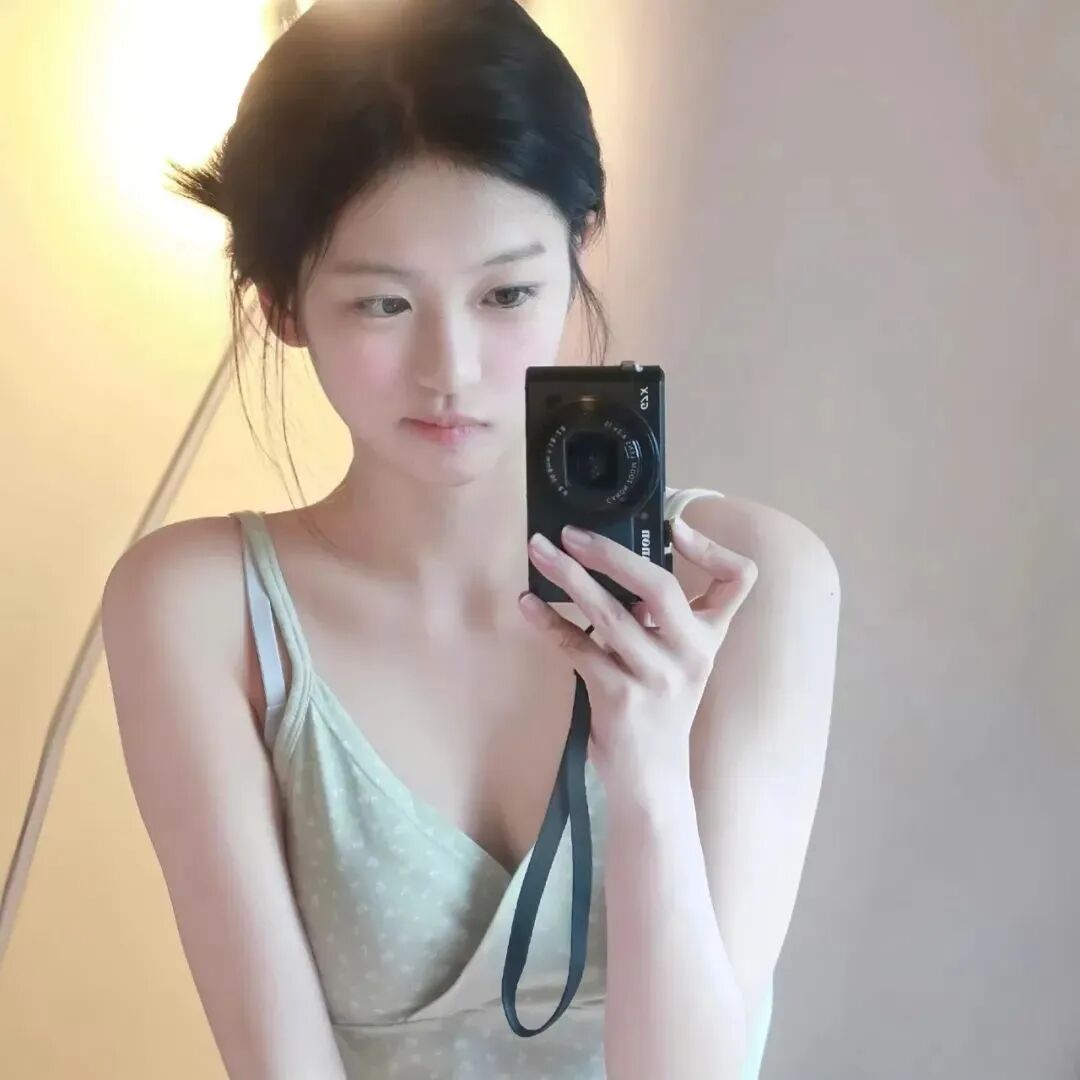 纯欲女生头像