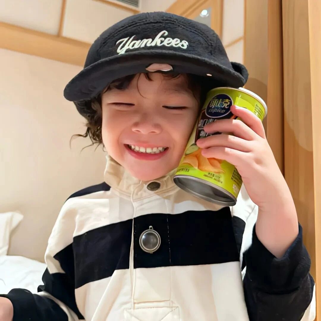 小男孩萌娃头像