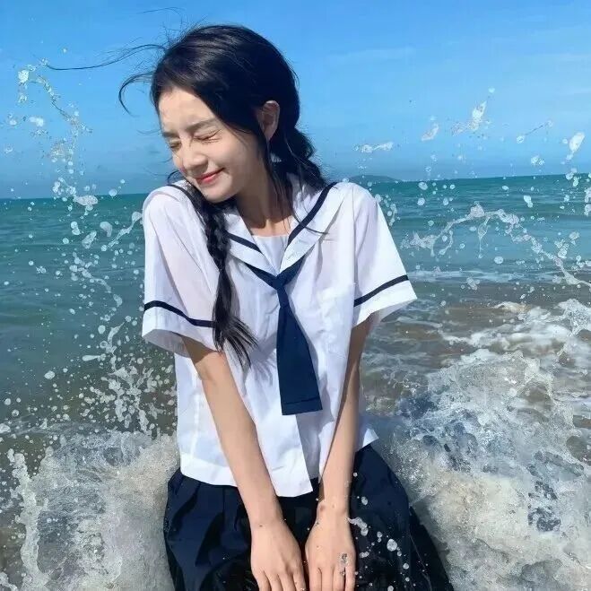 jk制服海边女生头像