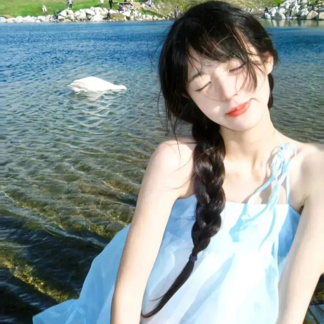 温柔女生头像