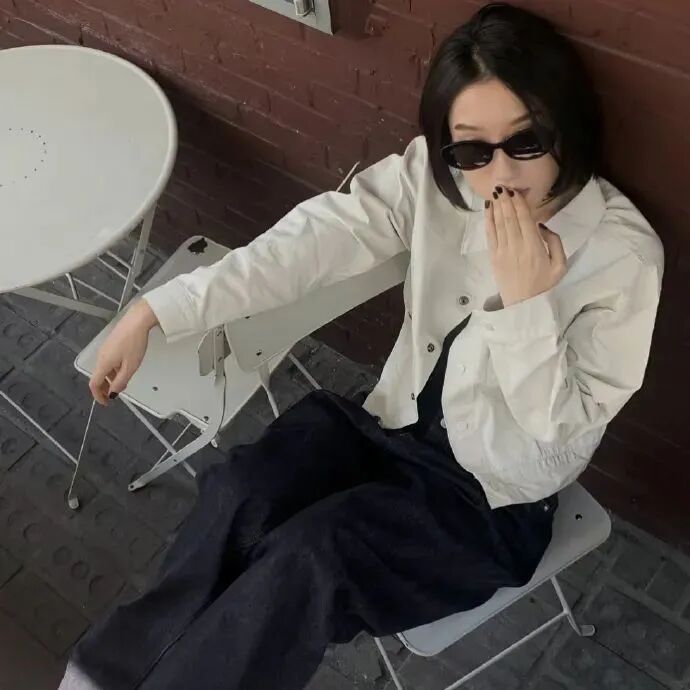 女生 女生头像 女头 拽姐 拽姐头像 很飒 很飒头像 飒风 飒风头像