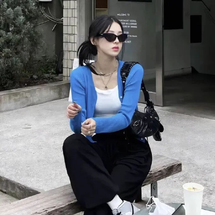 女生 女生头像 女头 拽姐 拽姐头像 很飒 很飒头像 飒风 飒风头像