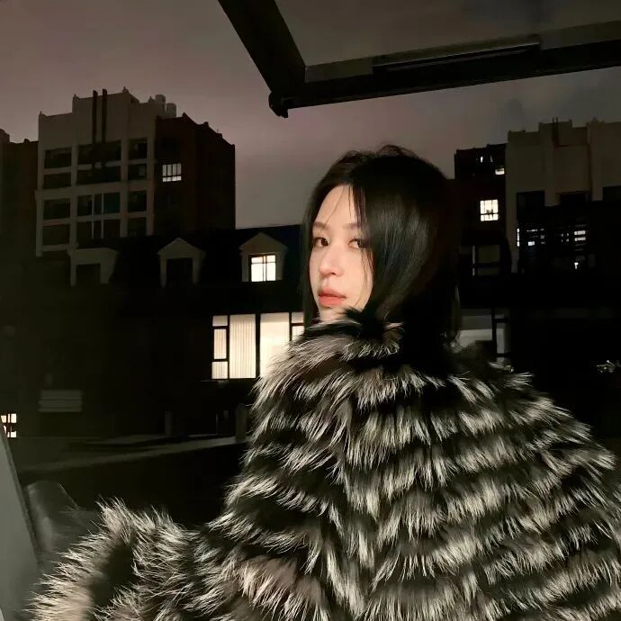 女生 女生头像 女头 侧脸 侧脸头像