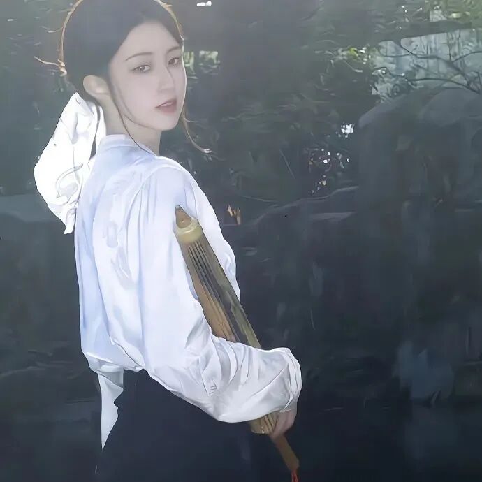 女生 女生头像 女头 氛围感 氛围感头像 氛围感女生头像 氛围感女头