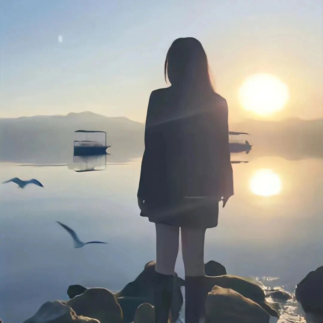 氛围感日出背影不露脸女生头像