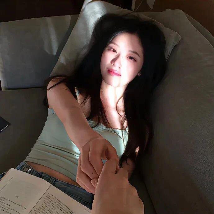 光感女生头像