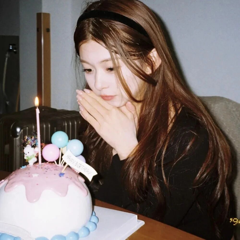 生日快乐小众女生头像