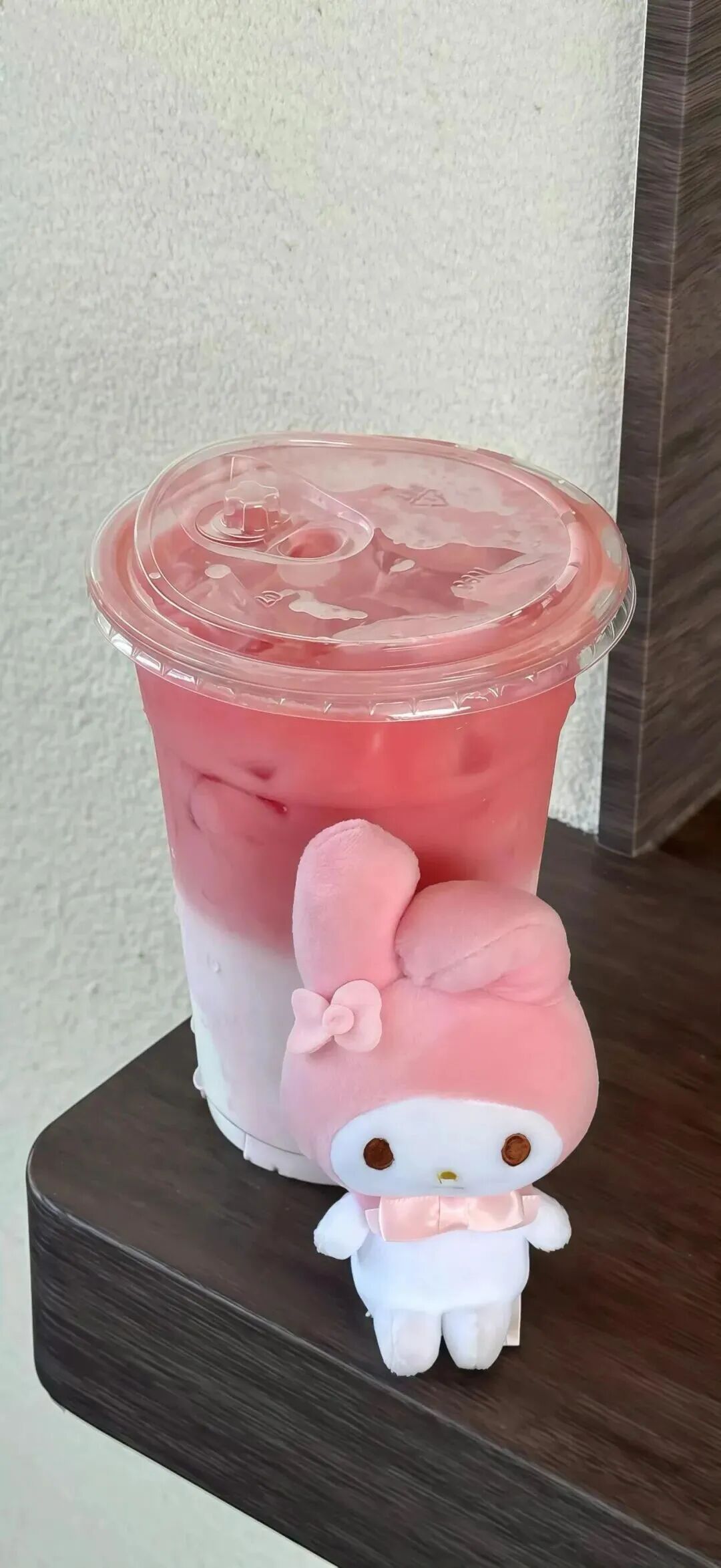 可爱ins饮品壁纸