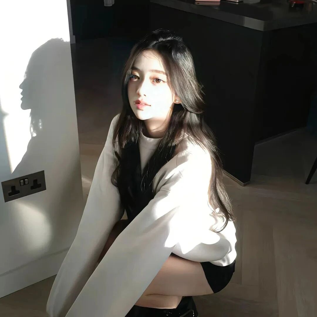 光感女生头像