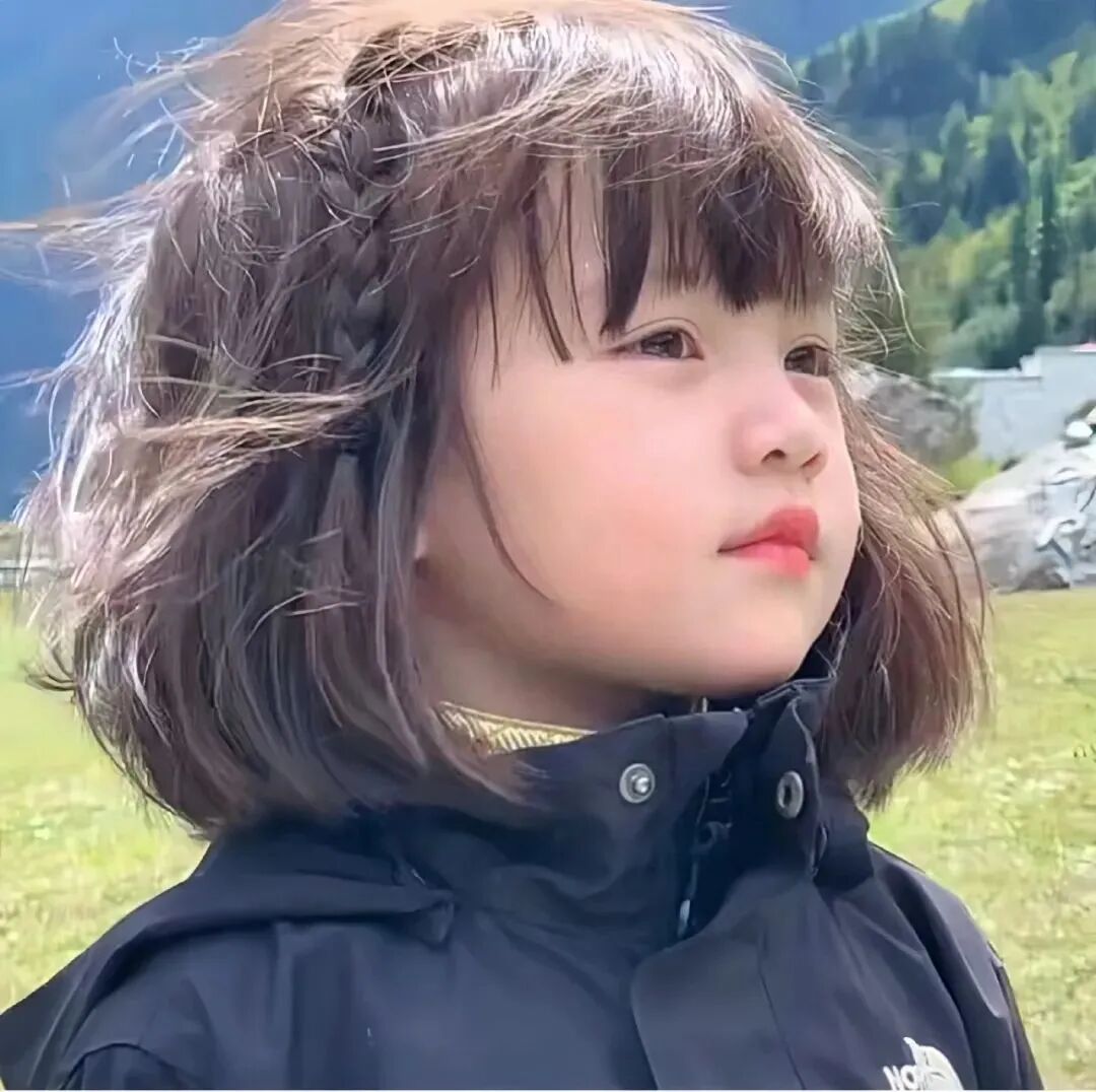 小女孩萌娃头像