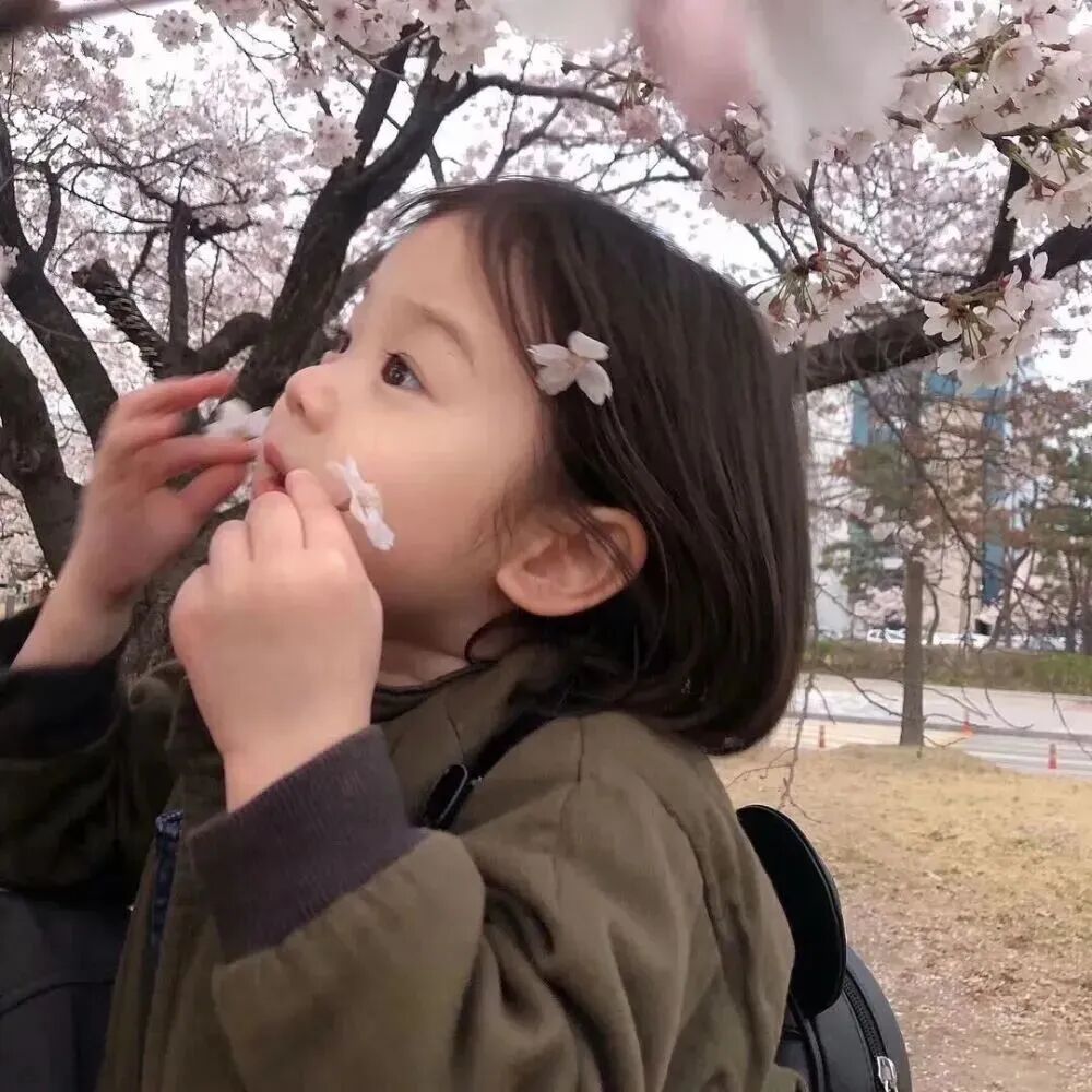 金雪小女孩萌娃头像