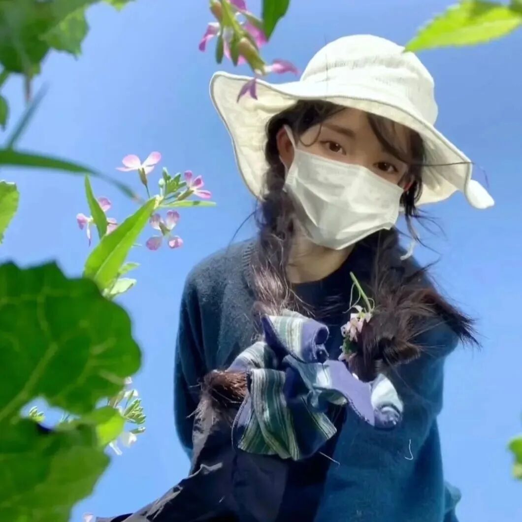温柔不露脸女生头像