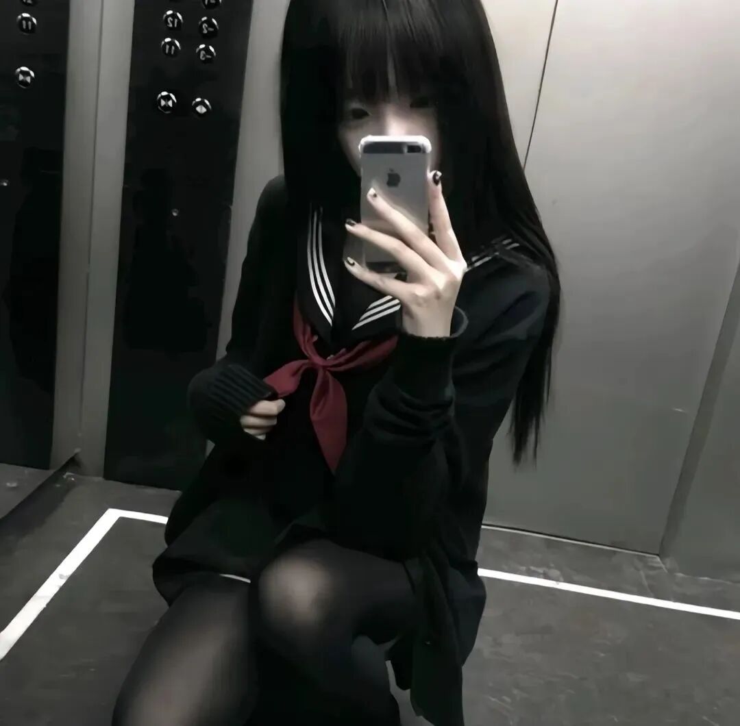 自拍手机JK少萝女生头像