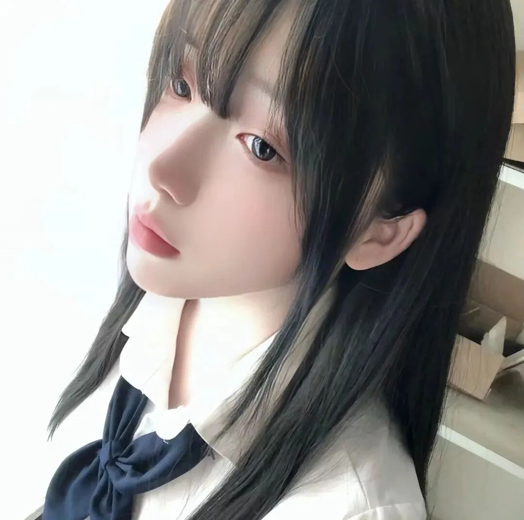 jk制服纯欲女生头像