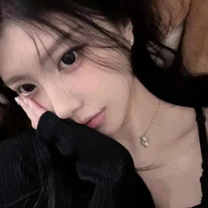 御姐女生头像