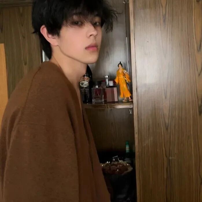 痞帅男生头像