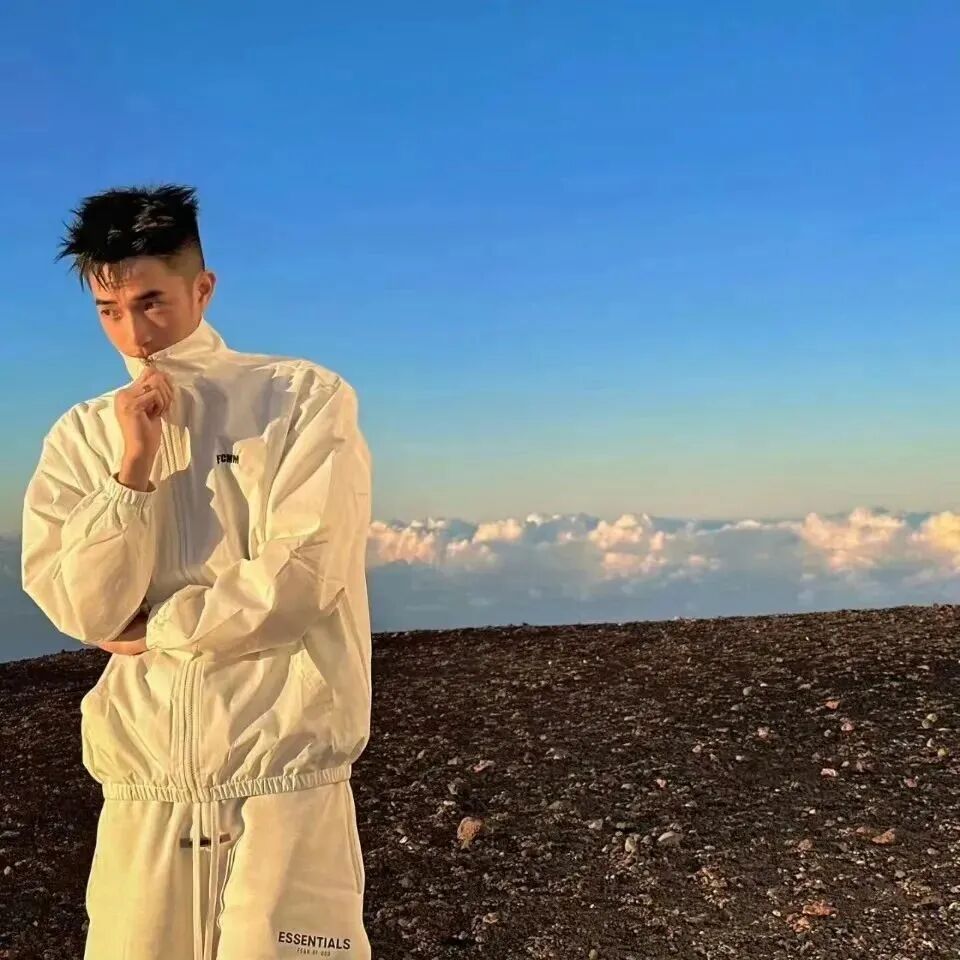 成熟男生头像