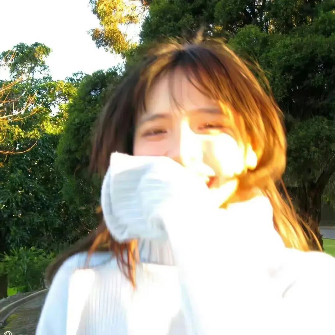 光感女生头像