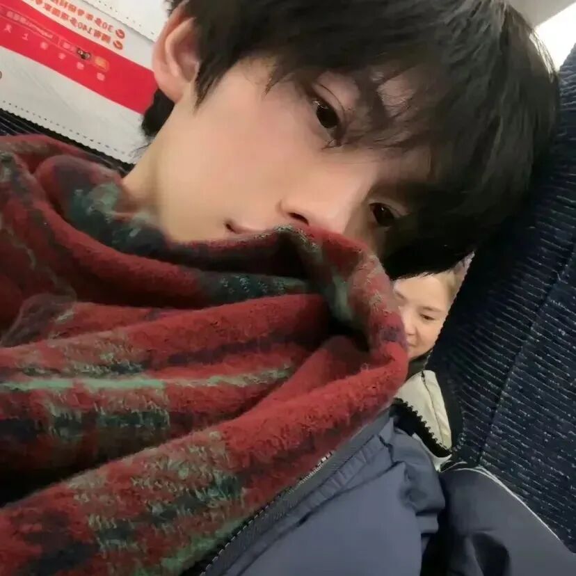 帅气男生头像