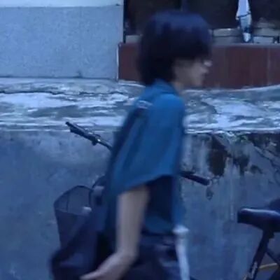 意境侧脸男生头像