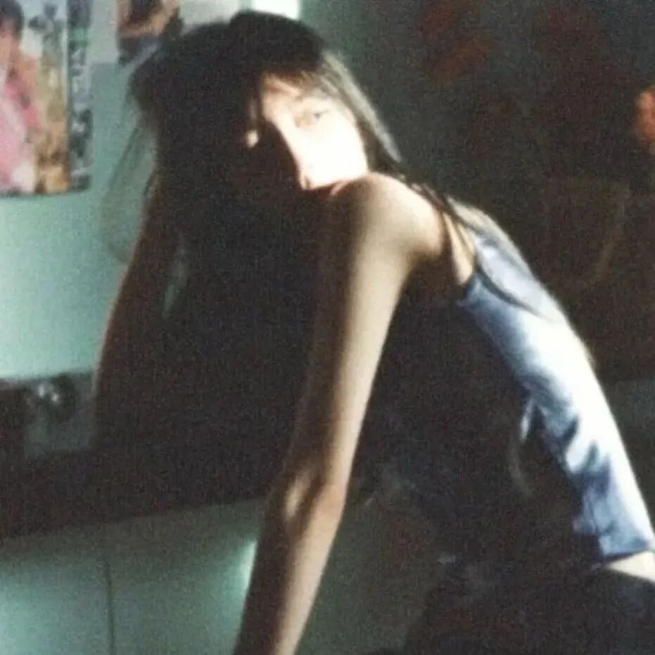 氛围感小众女生头像