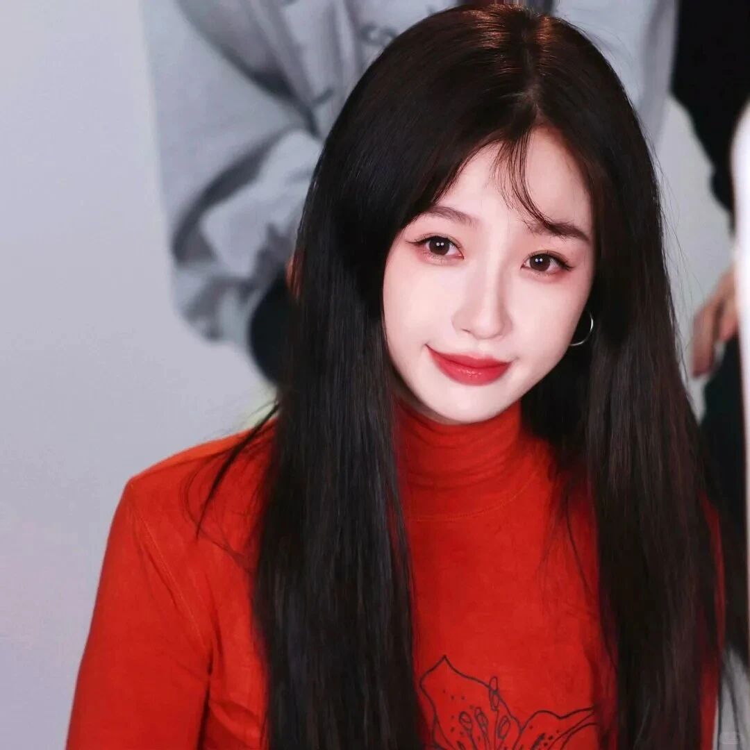 虞书欣爱豆新年女生头像