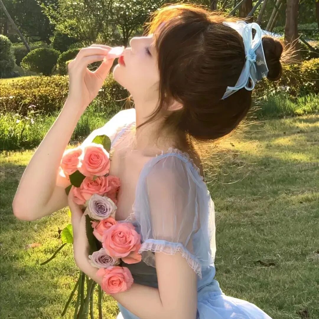 女生 女生头像 女头 小清新 小清新头像 侧脸 侧脸头像