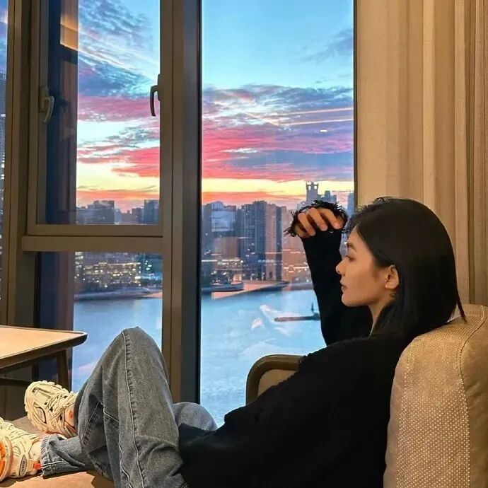 女生 女生头像 女头 氛围感 氛围感头像