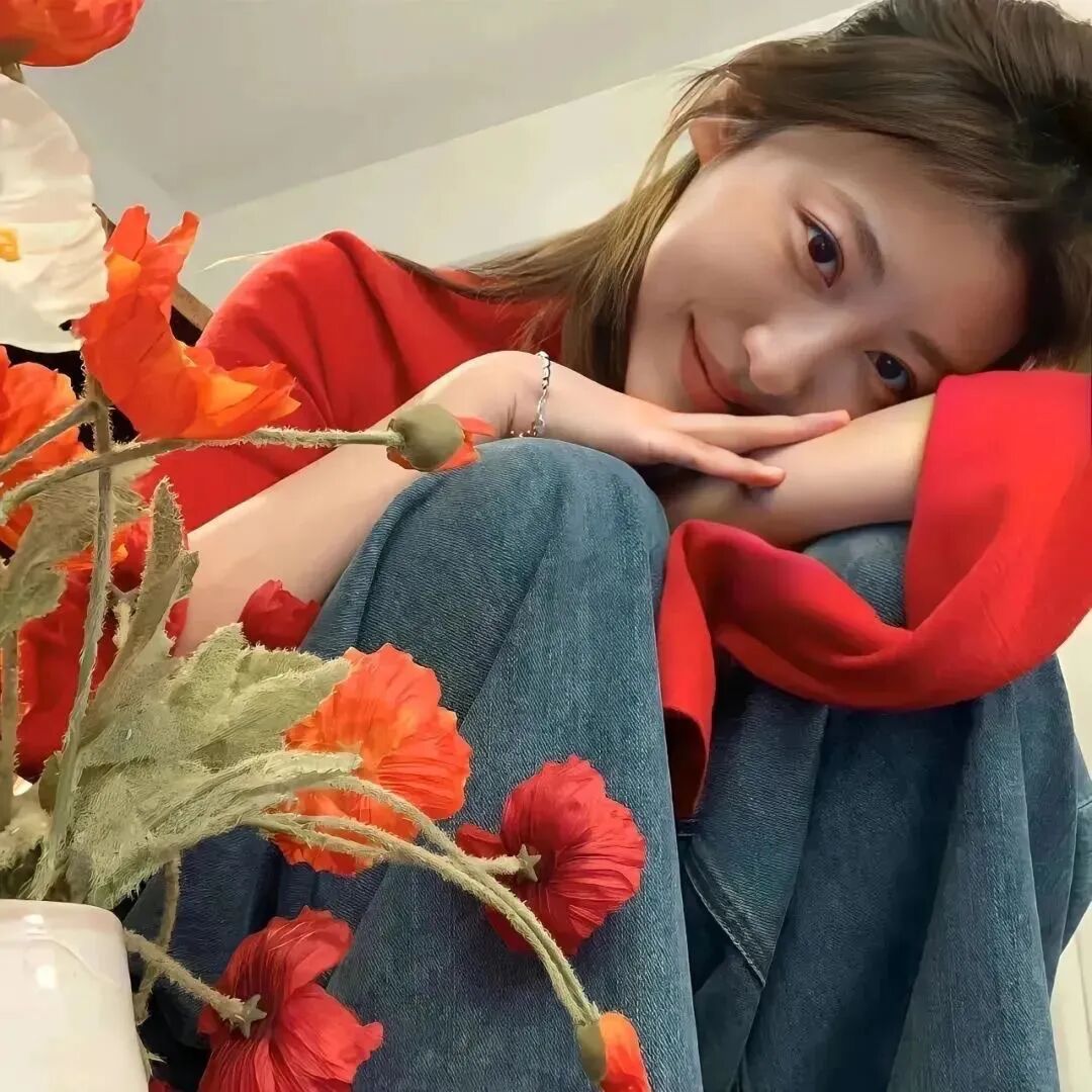 鲜花温柔女生头像