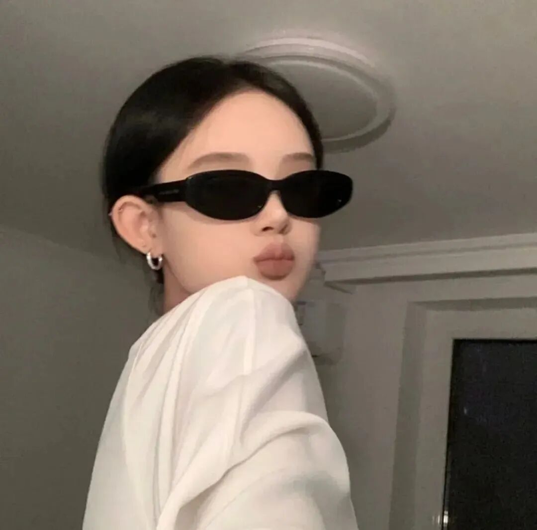 女生 女生头像 女头 拽姐 拽姐头像