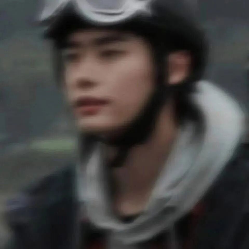 李钟硕 李钟硕头像 男生 男生头像 男头