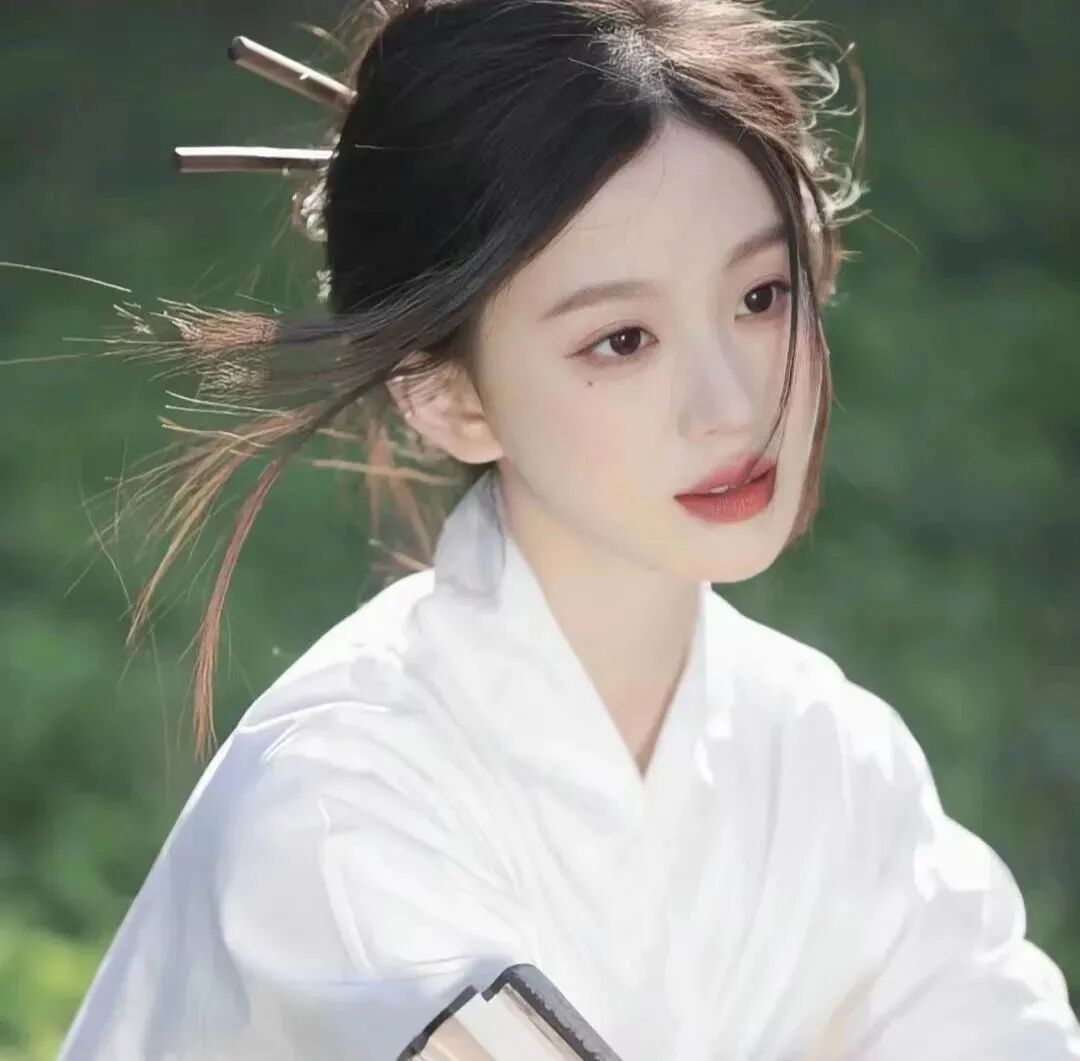 新中式女生头像