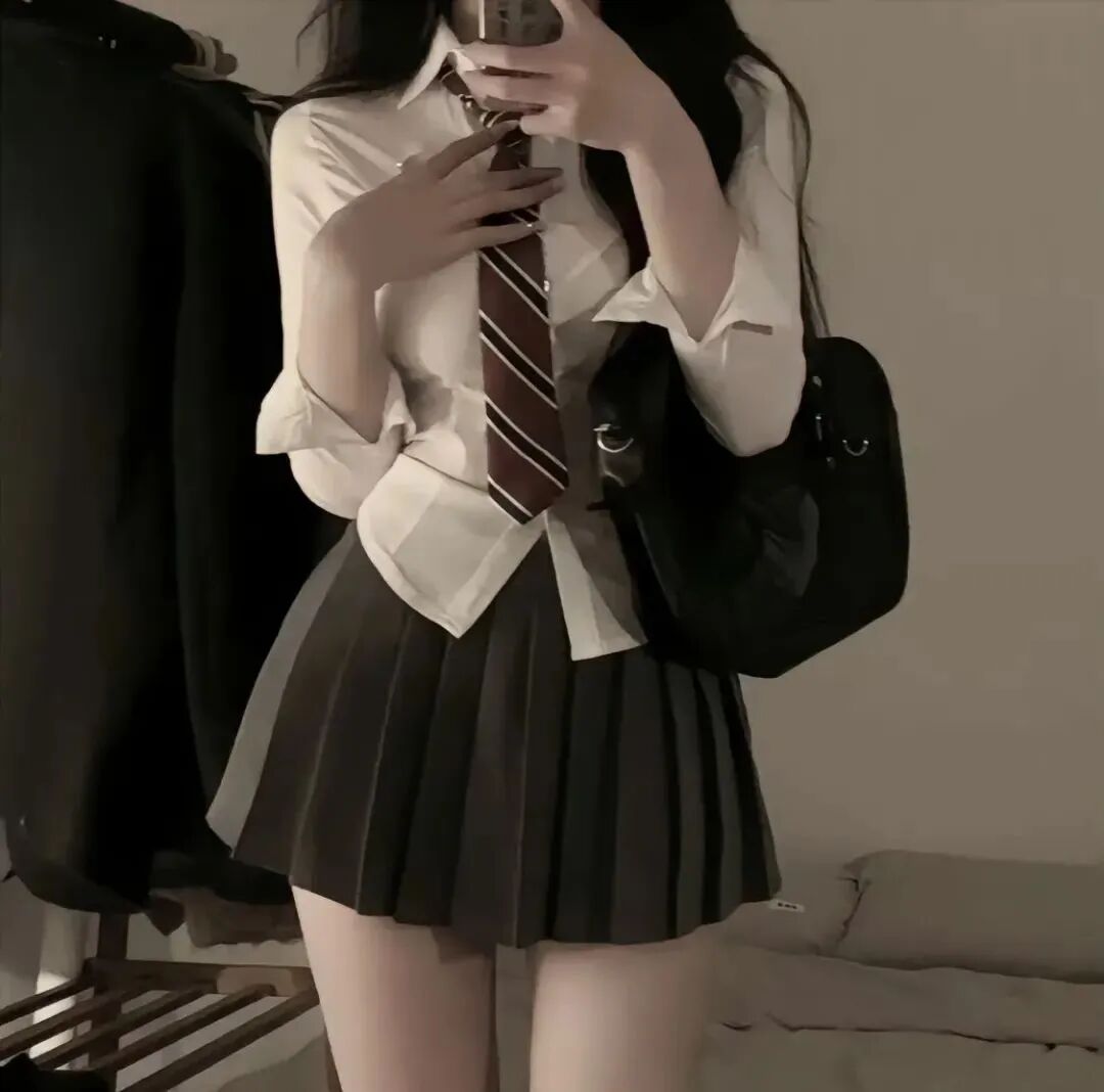 jk制服女生头像