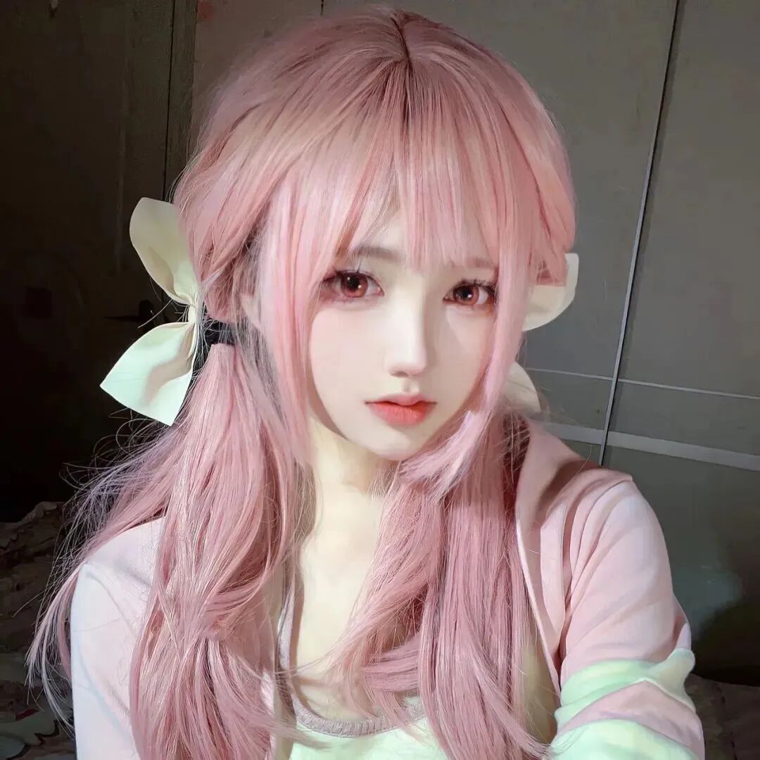粉色系个性女生头像