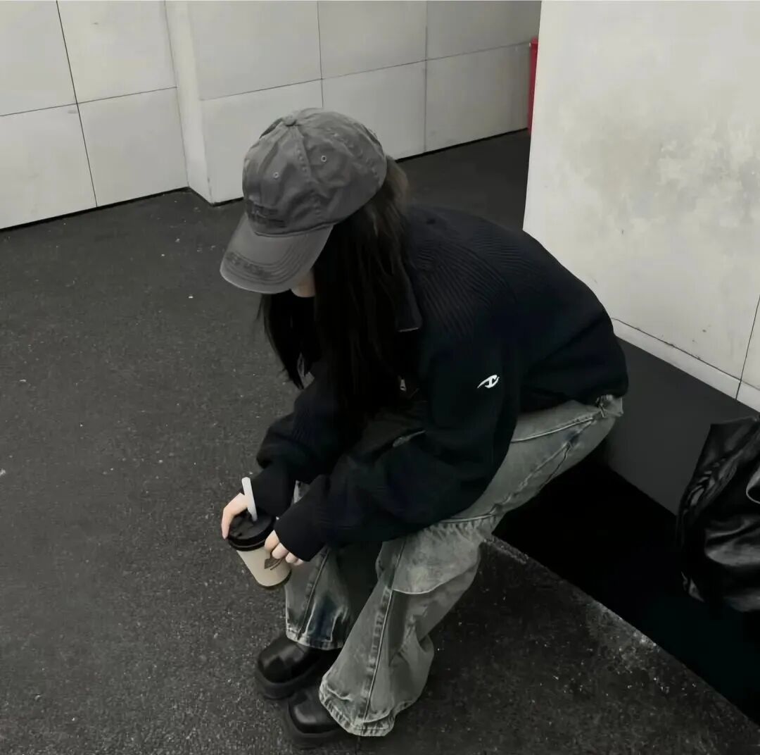 很飒不露脸女生头像