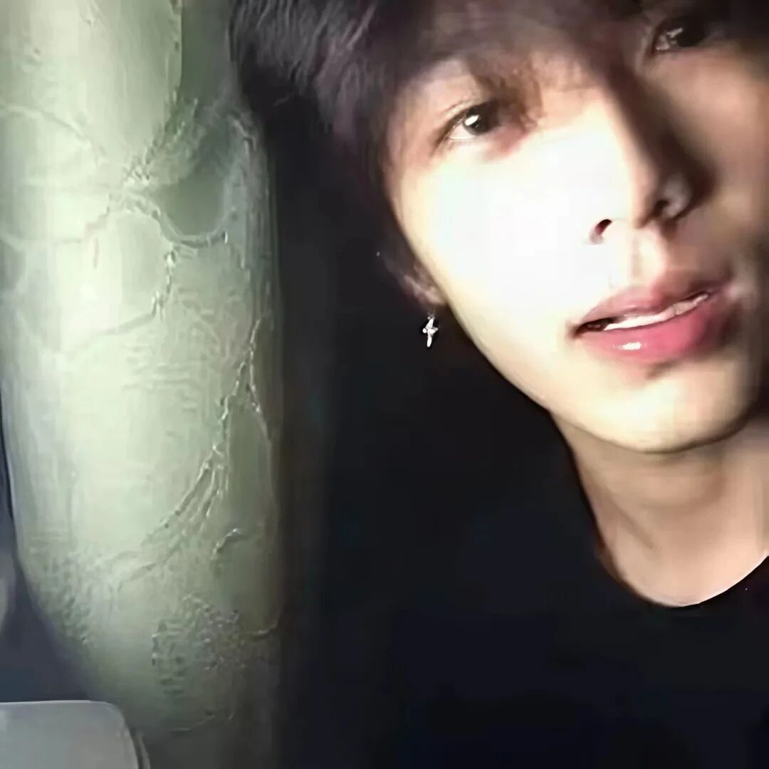 痞帅男生头像