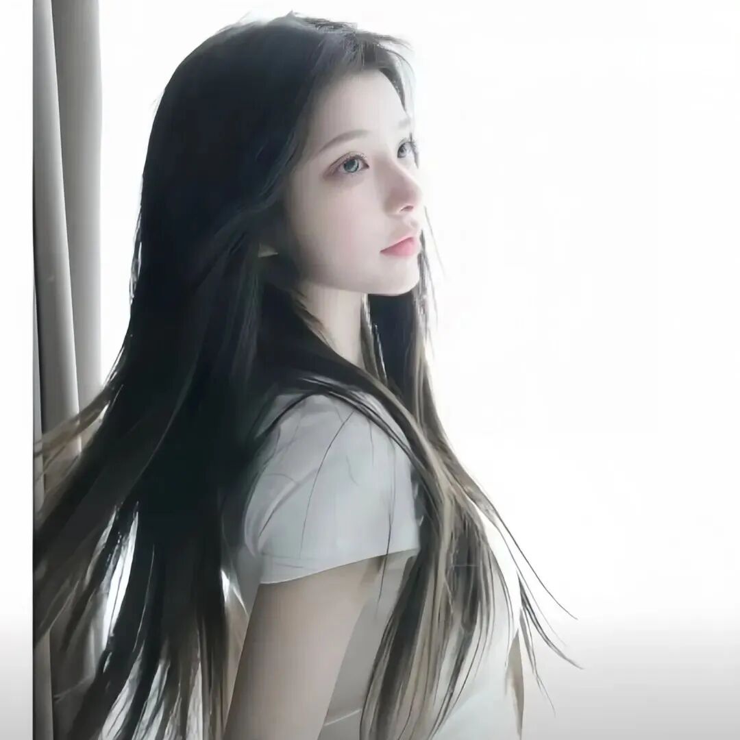 纯欲侧脸女生头像