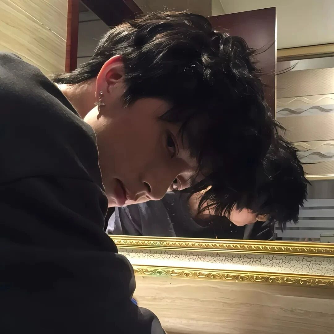 痞帅男生头像