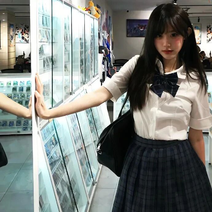jk制服女生头像