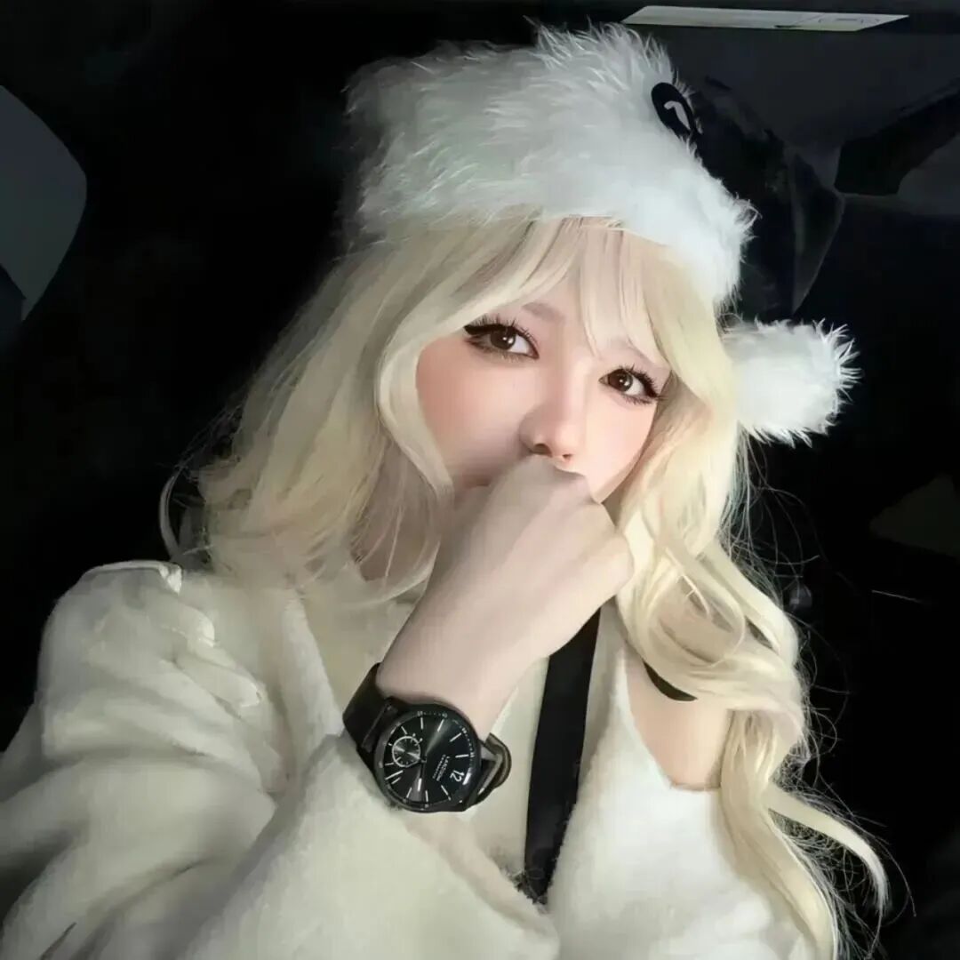 okliubzrngqixi单人真人情侣头像