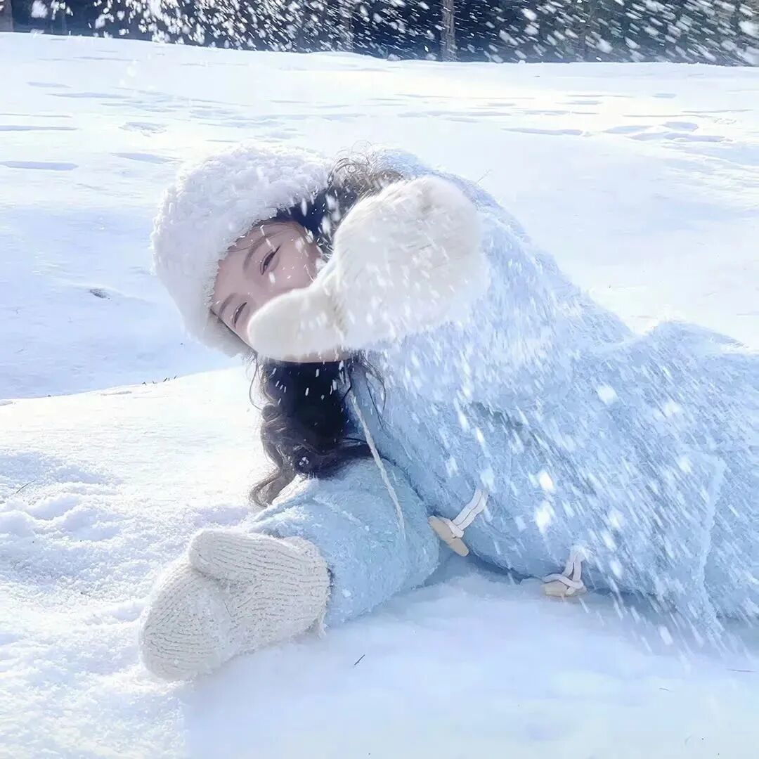 冬天氛围感女生头像