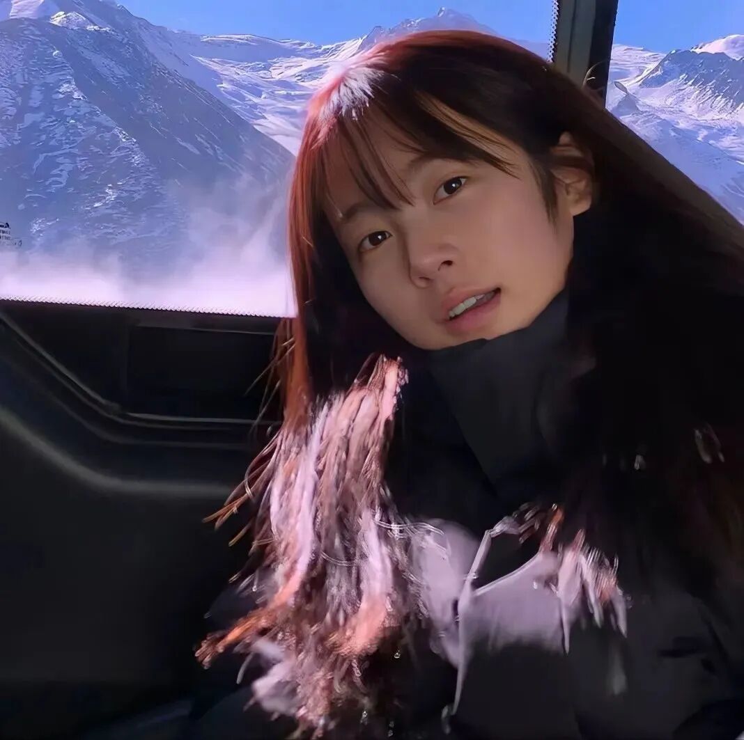 xueshanlianren雪山冬天真人情侣头像