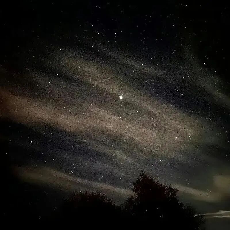 夜晚星空背景图